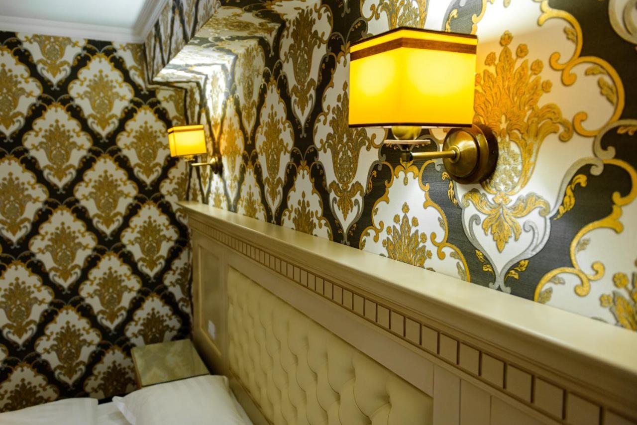 Little Orient Hotel Brăila Buitenkant foto